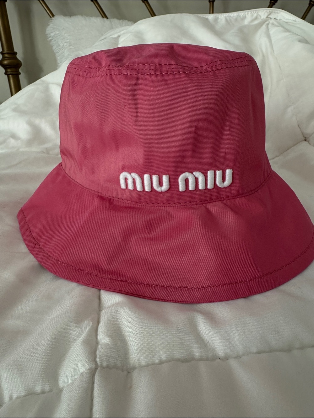 Miu Miu Pink Fuchsia Bucket Hat size XS